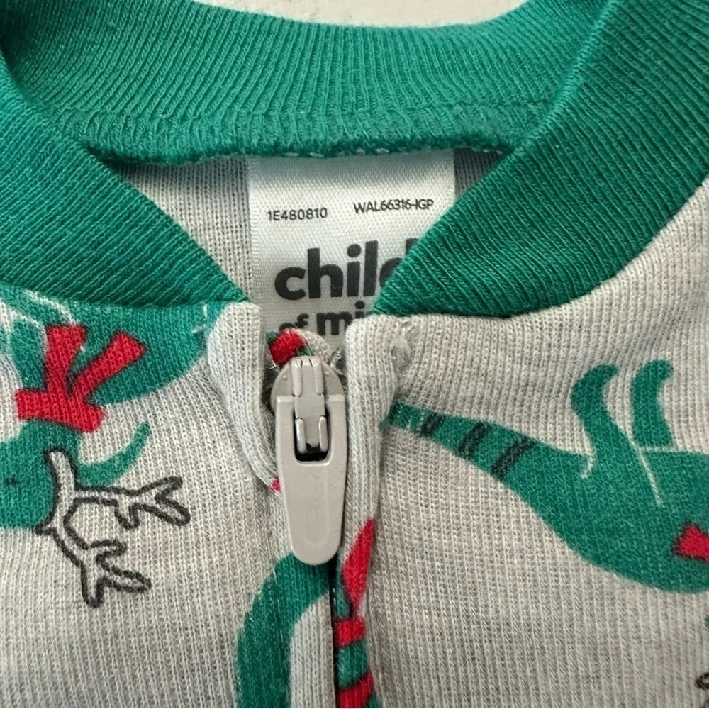 Child of Mine by Carters Newborn Sleep & Play Long Sleeve Onesies Sz Newborn NWT